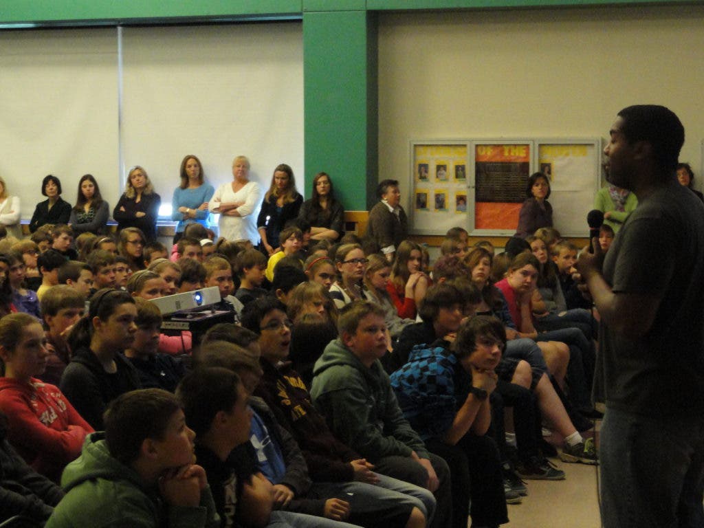 News small post card thumbnail