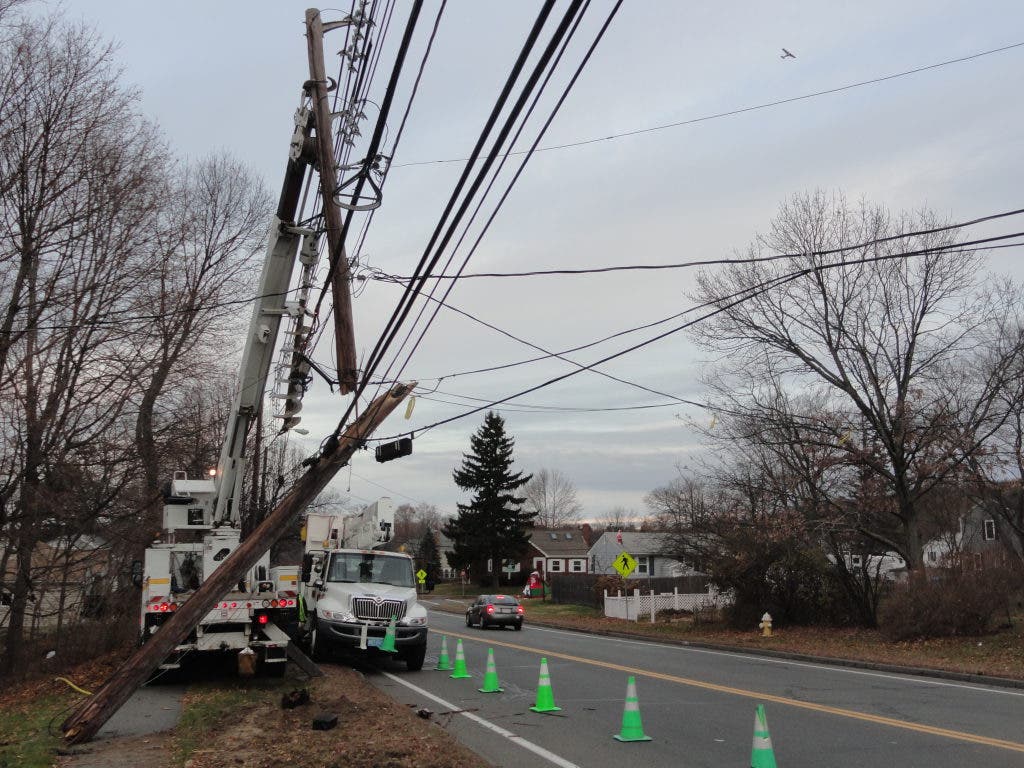 Beverly SUV Driver That Snapped Utility Pole Allegedly Drunk | Beverly ...