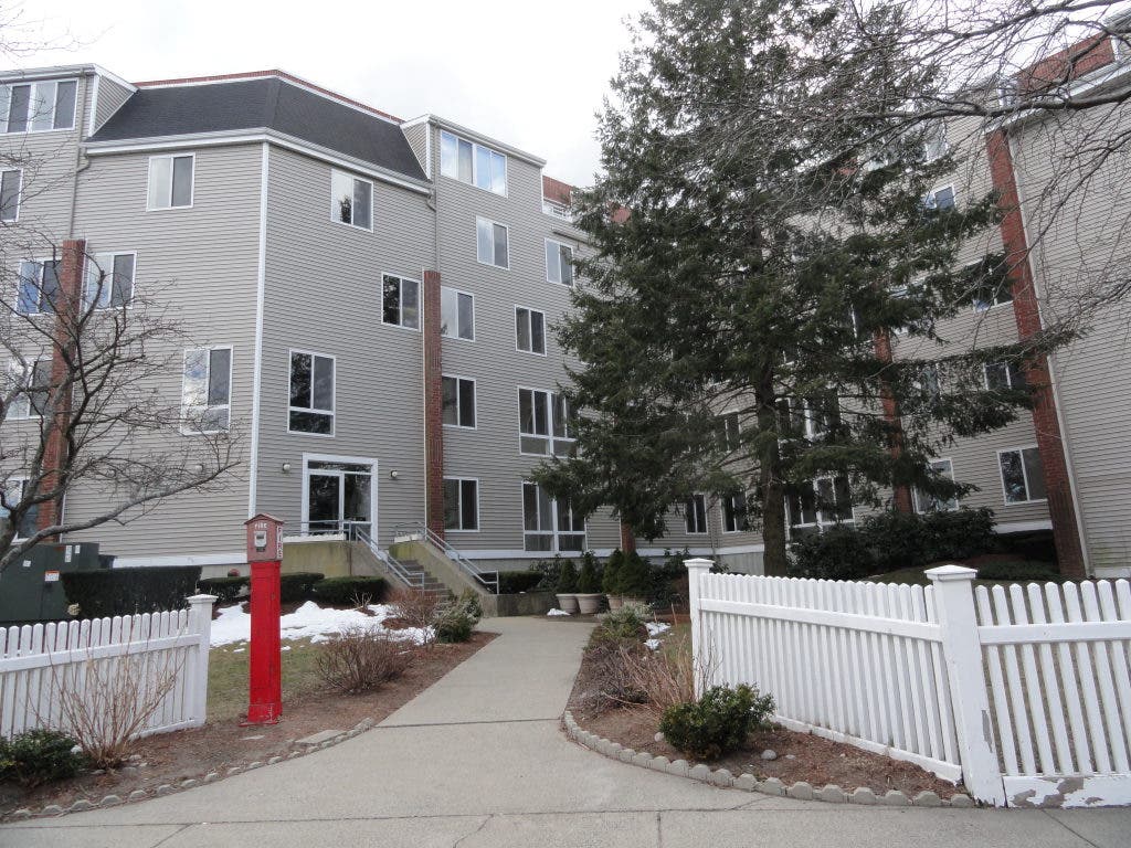 Waterfront Ryal Side Colonial Among Recent Home Sales Beverly, MA Patch