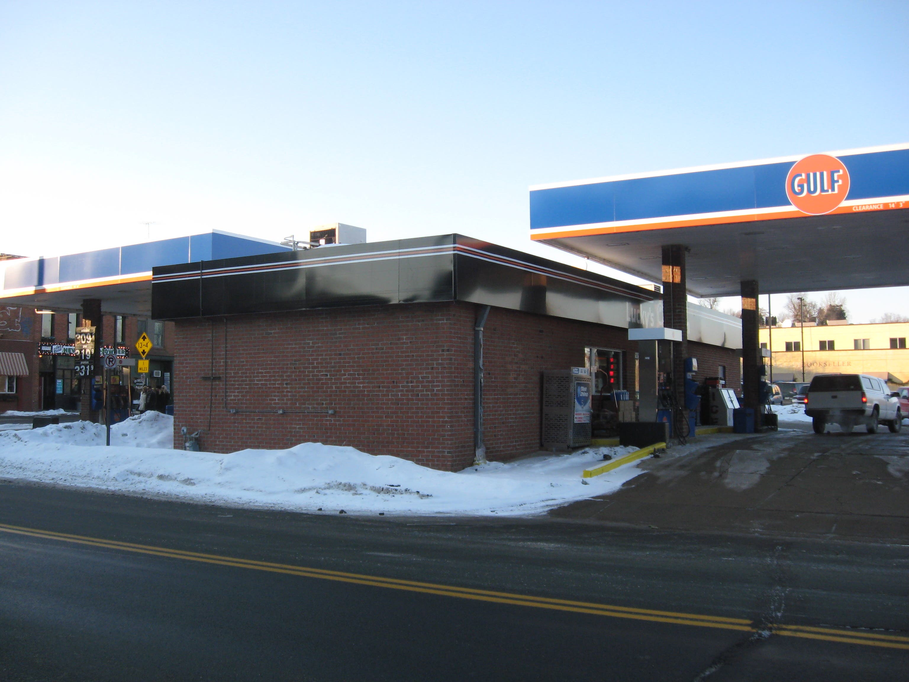 News small post card thumbnail