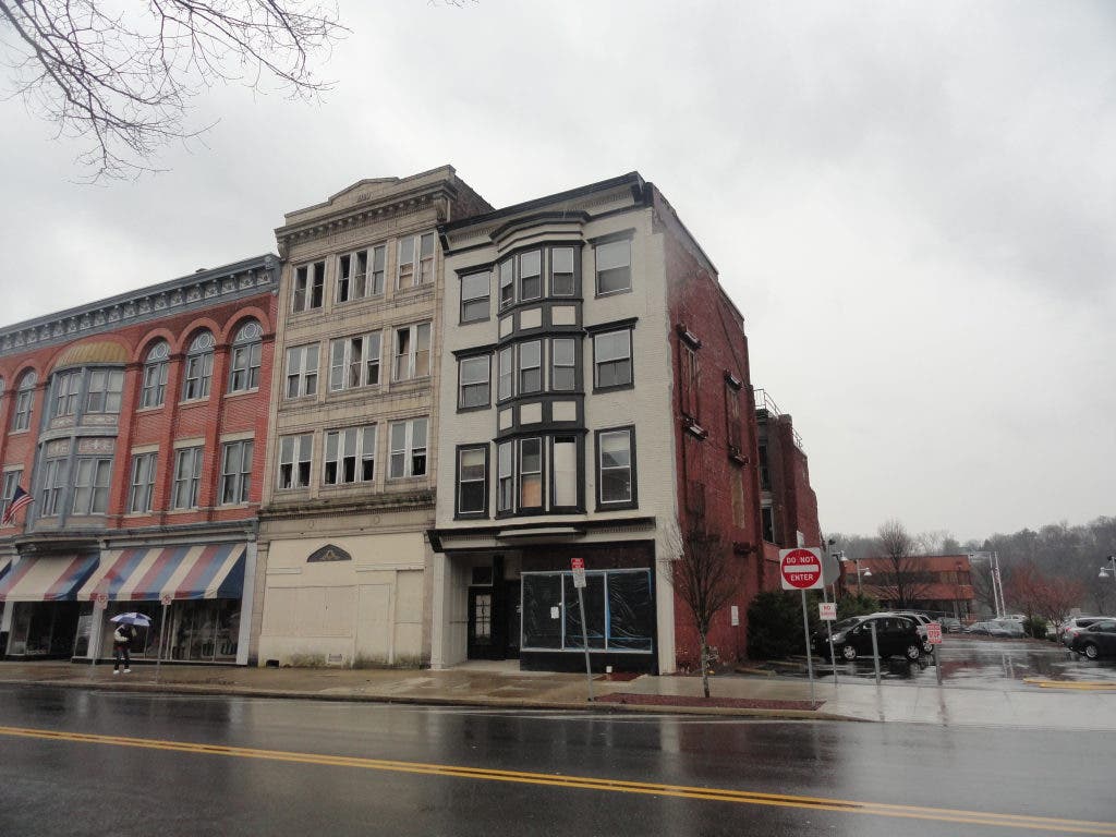 News small post card thumbnail