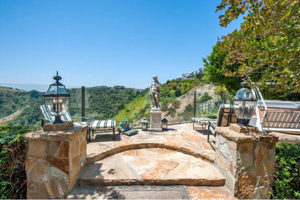 Glamorous 2Story Home in Mountaingate Brentwood, CA Patch