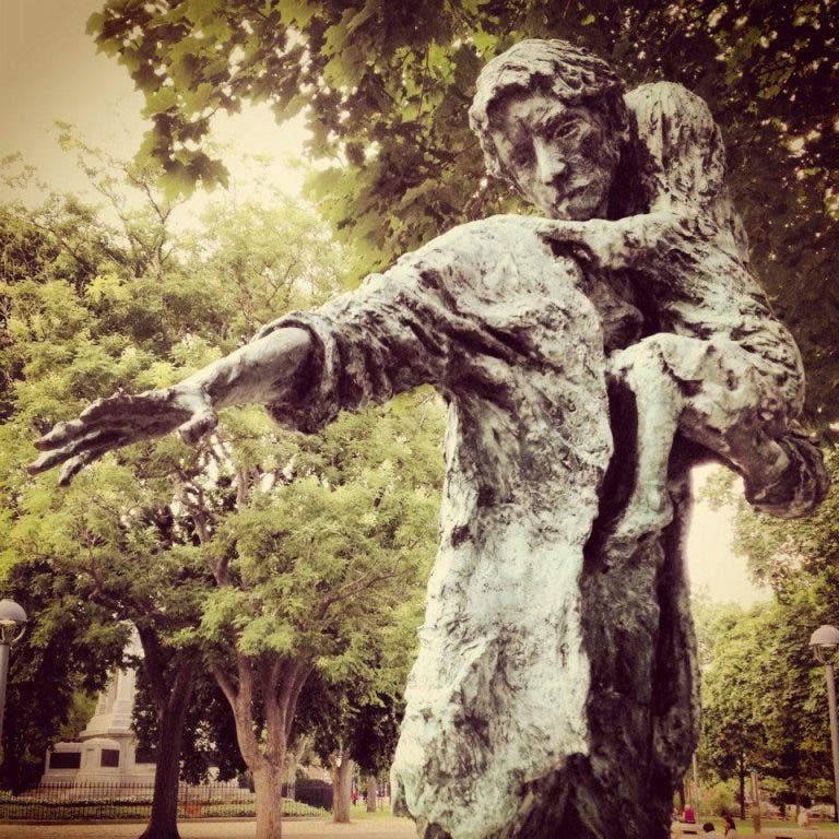 News small post card thumbnail