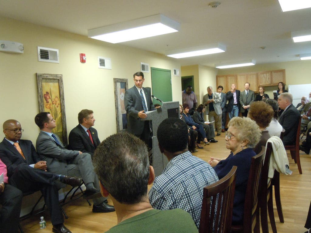 News small post card thumbnail