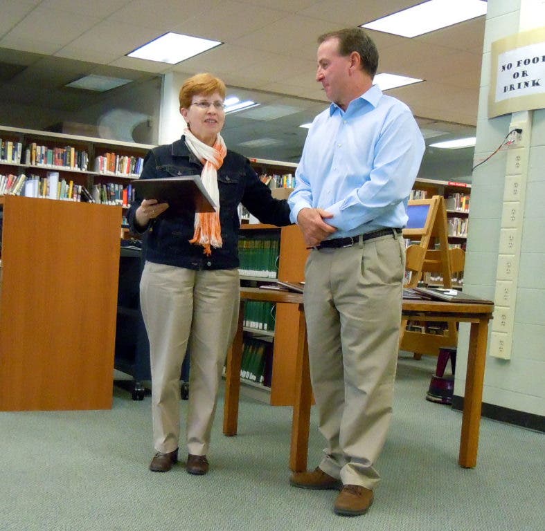 News small post card thumbnail