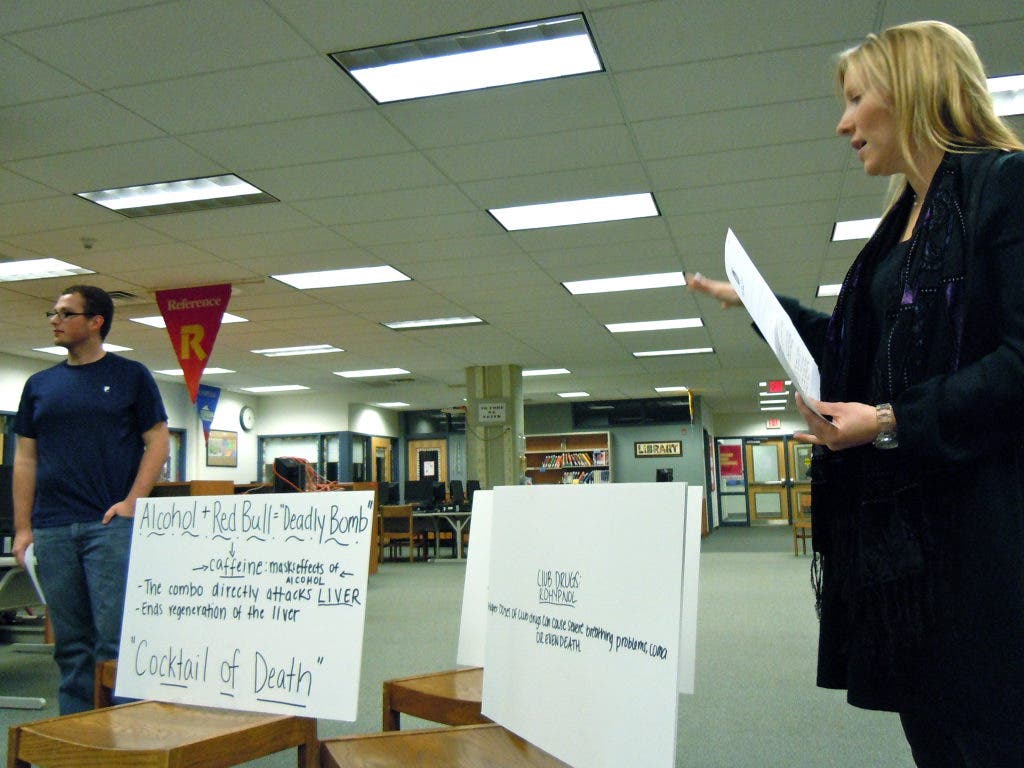 News small post card thumbnail