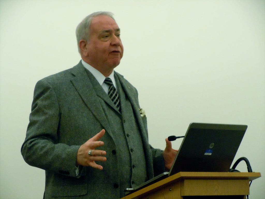 Town Promises to Back Child Abuse Prevention Program