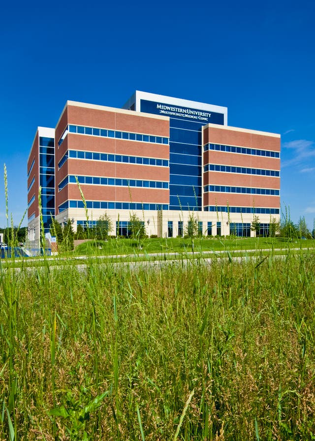 Midwestern University's Dental Institute Honored for Community Service