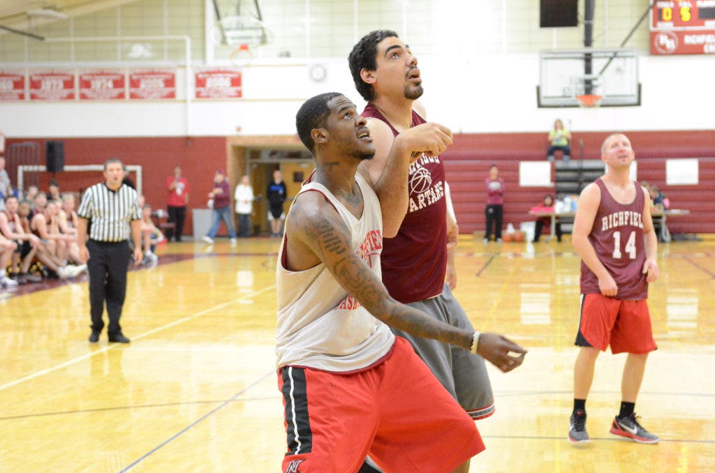PHOTOS Former Richfield Players Return for First Alumni Basketball