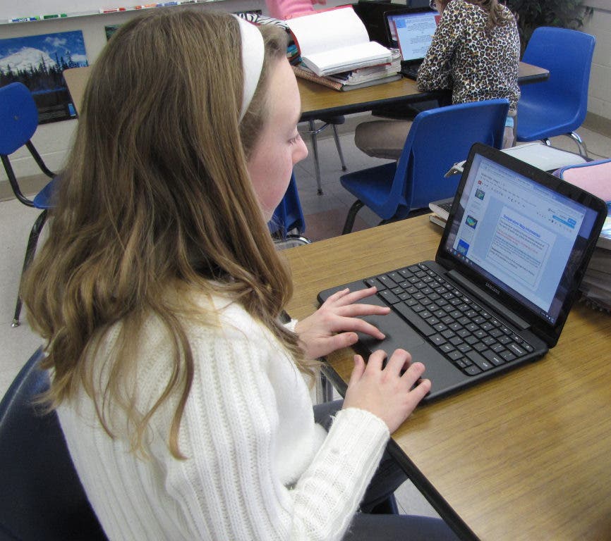 News small post card thumbnail