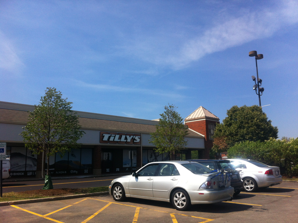 Surf And Skate Apparel Shop Opens In Village Crossing Skokie,