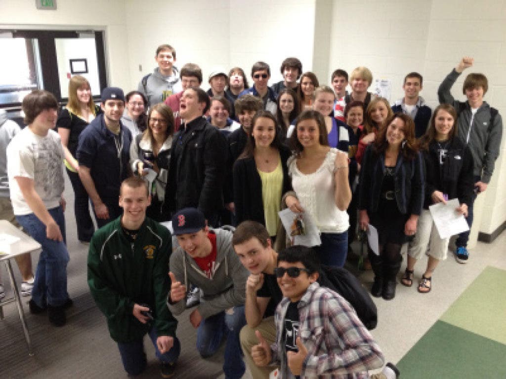 News small post card thumbnail