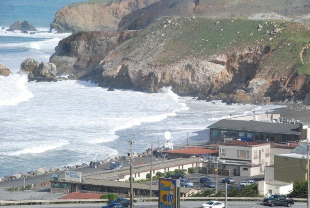 Photos Tsunami Brings Super Low Tide Pacifica, CA Patch