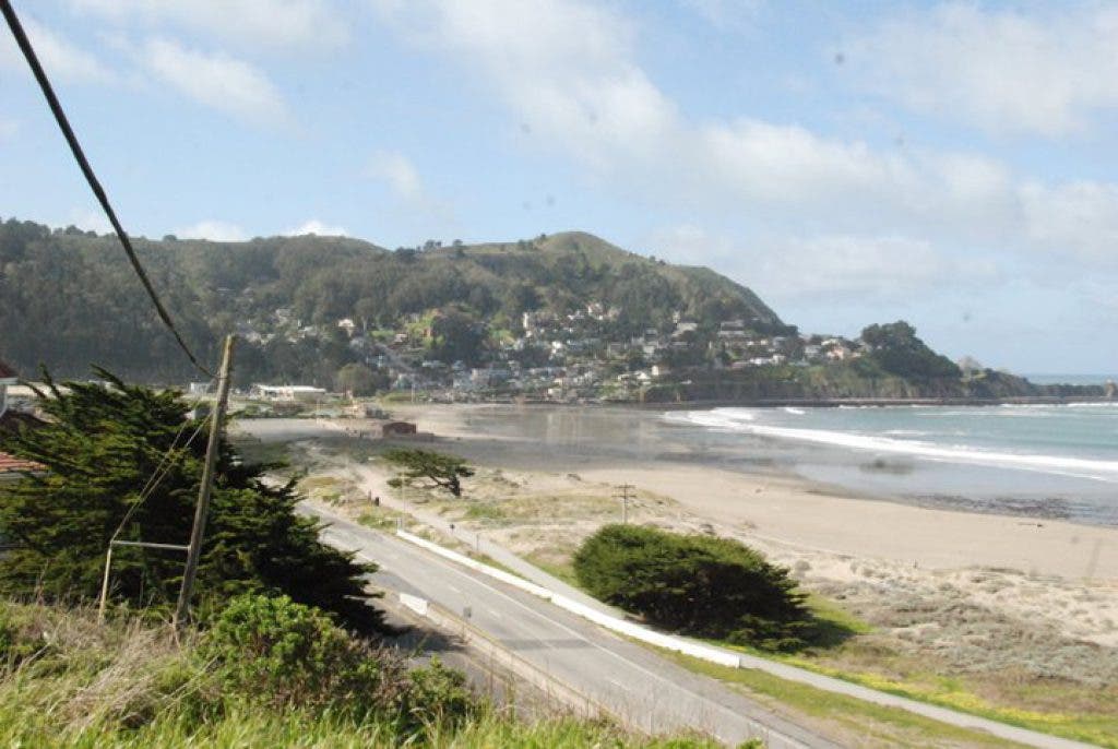 Photos Tsunami Brings Super Low Tide Pacifica, CA Patch