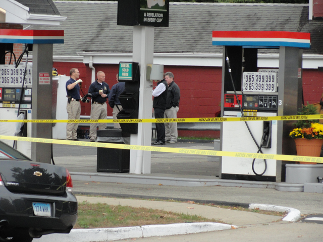 Milford Man, 28, ID'd as Suspect Shot Dead in Alleged Robbery | Milford ...