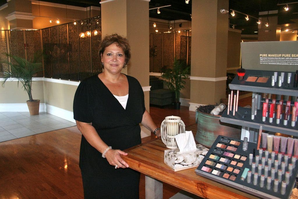 New Salon Opens in Downtown Arlington Heights Arlington Heights, IL Patch