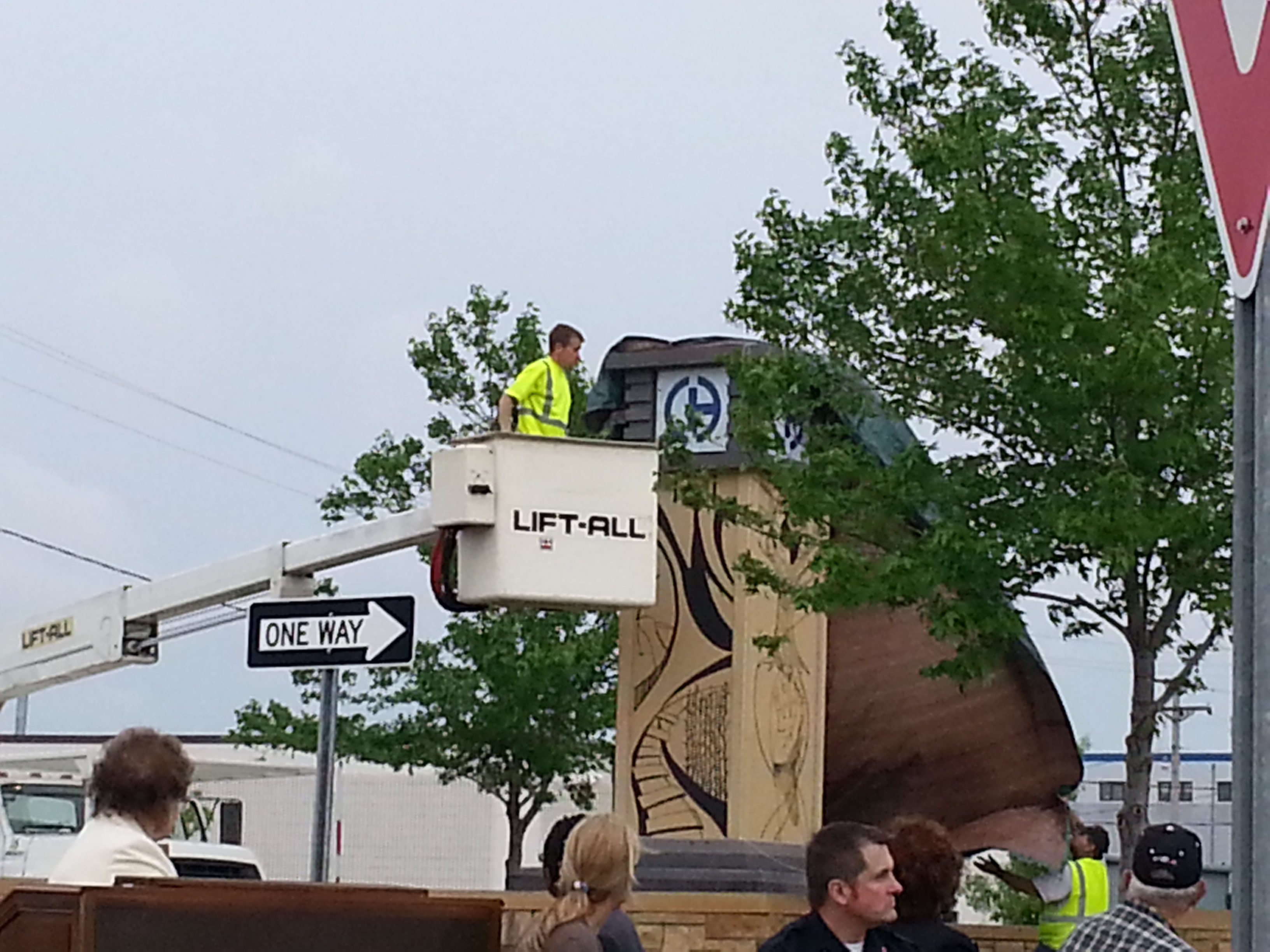 News small post card thumbnail