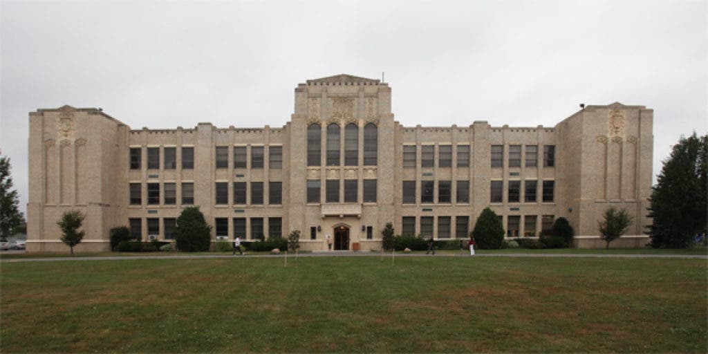 News small post card thumbnail