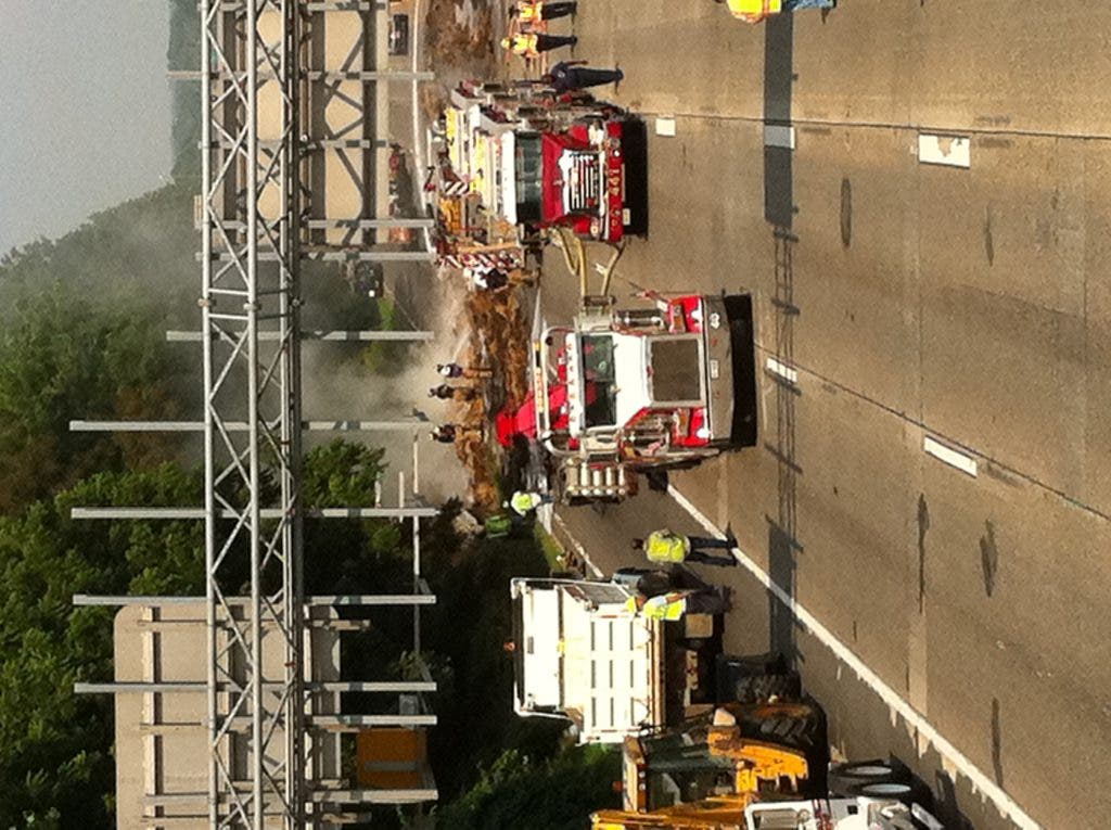 UPDATE: Tractor Trailer Fire Shuts Down I-66 W | Fairfax City, VA Patch