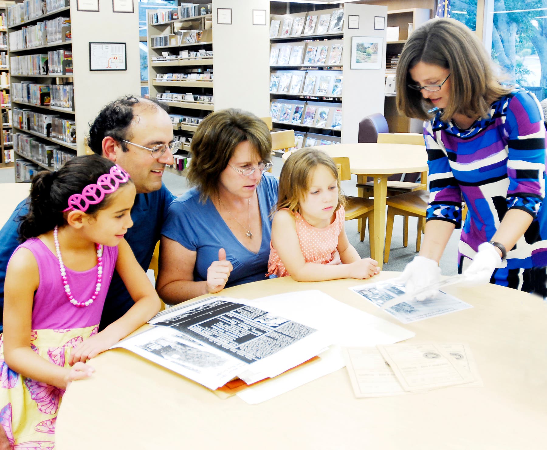 News small post card thumbnail