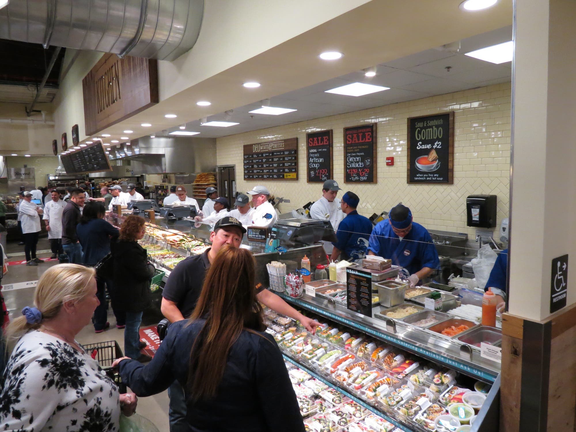 Whole Foods Breaks Bread With Much Fanfare in Morristown Hopatcong