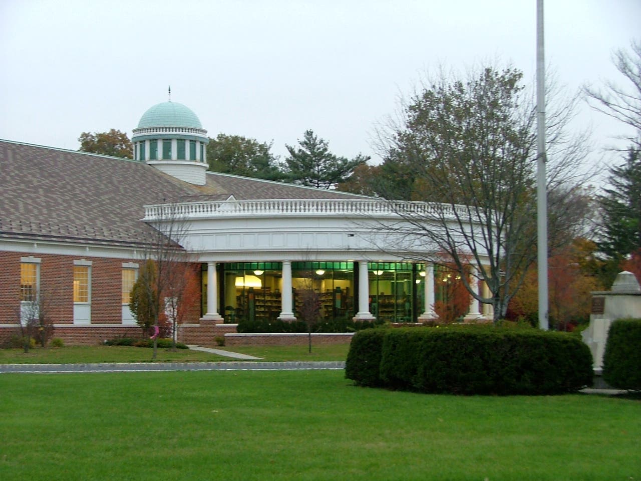 News small post card thumbnail