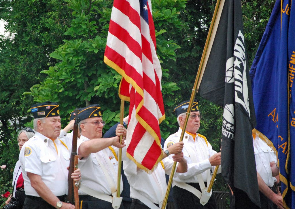 PHOTO GALLERY: Community Groups Celebrate Flag Day | Glenview, IL Patch