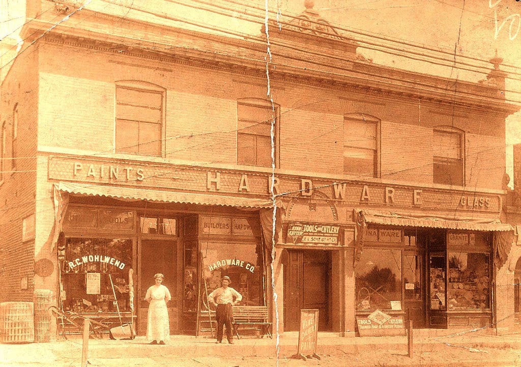 News small post card thumbnail