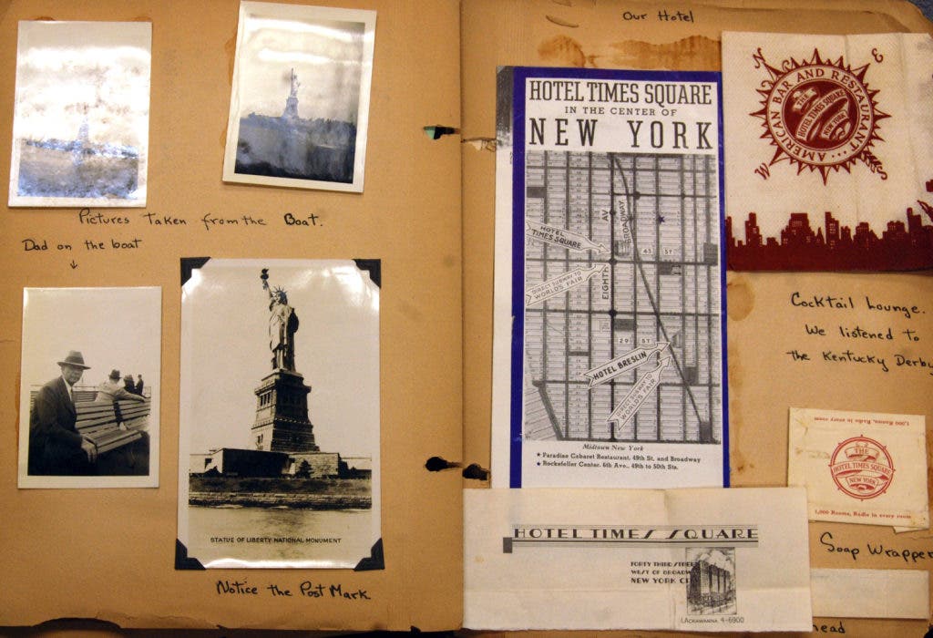 News small post card thumbnail