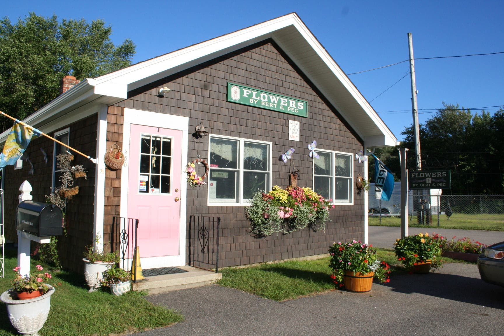 News small post card thumbnail