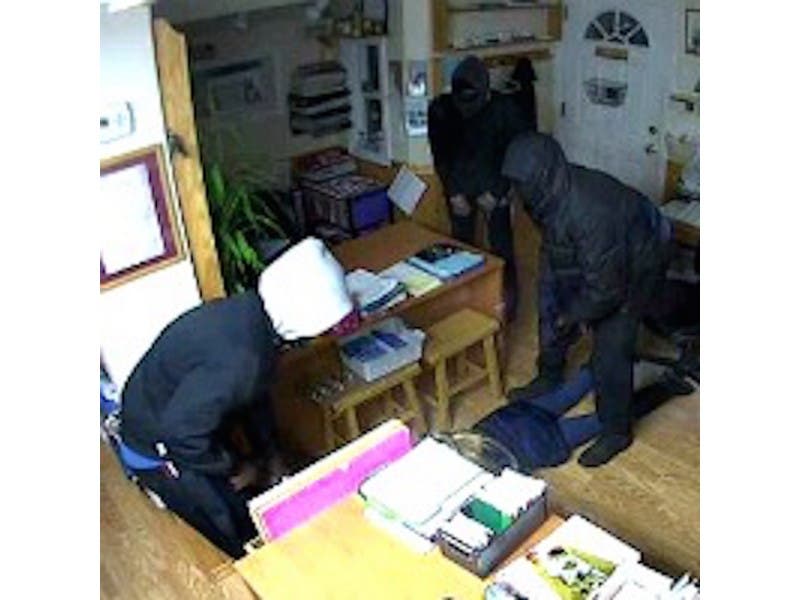 Police Release Frightening Photos Of Durkin Cottage Armed Robbery