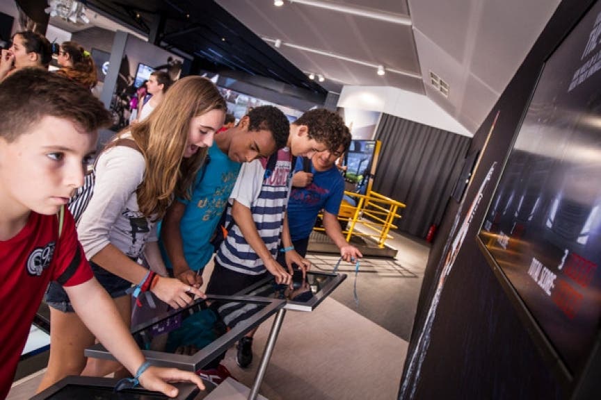 News small post card thumbnail