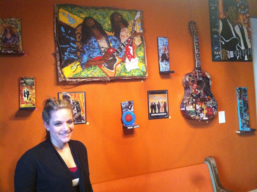 News small post card thumbnail