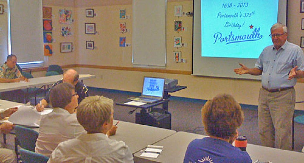 News small post card thumbnail