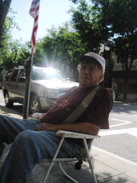 News small post card thumbnail