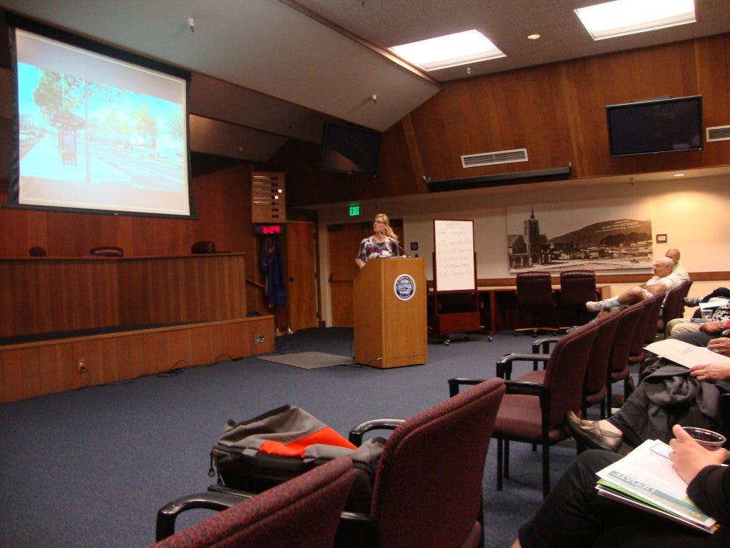 News small post card thumbnail