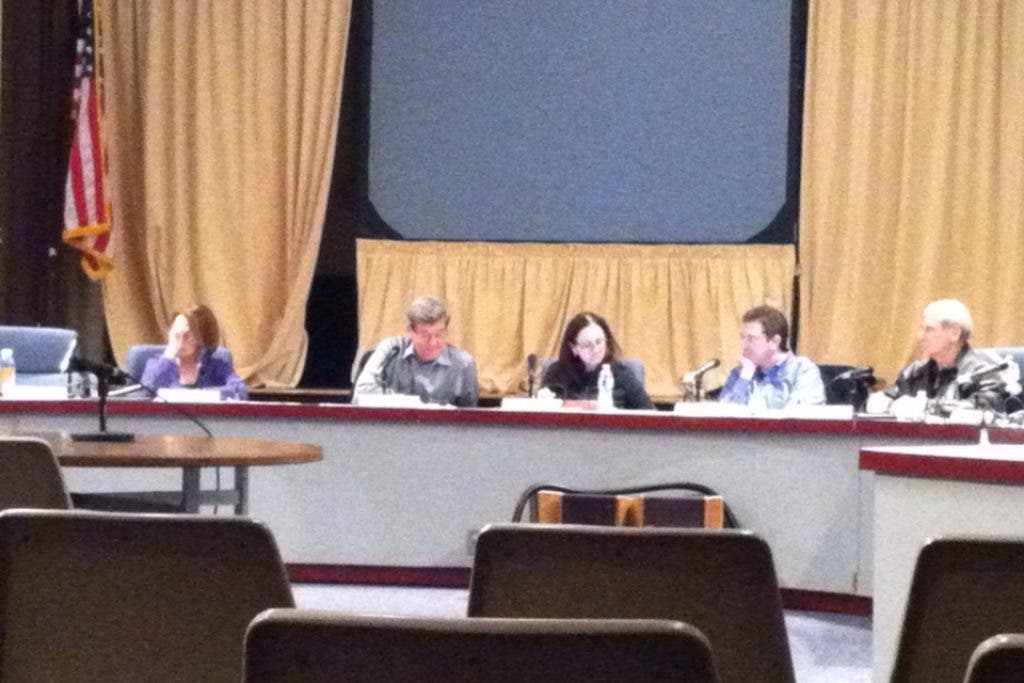 News small post card thumbnail