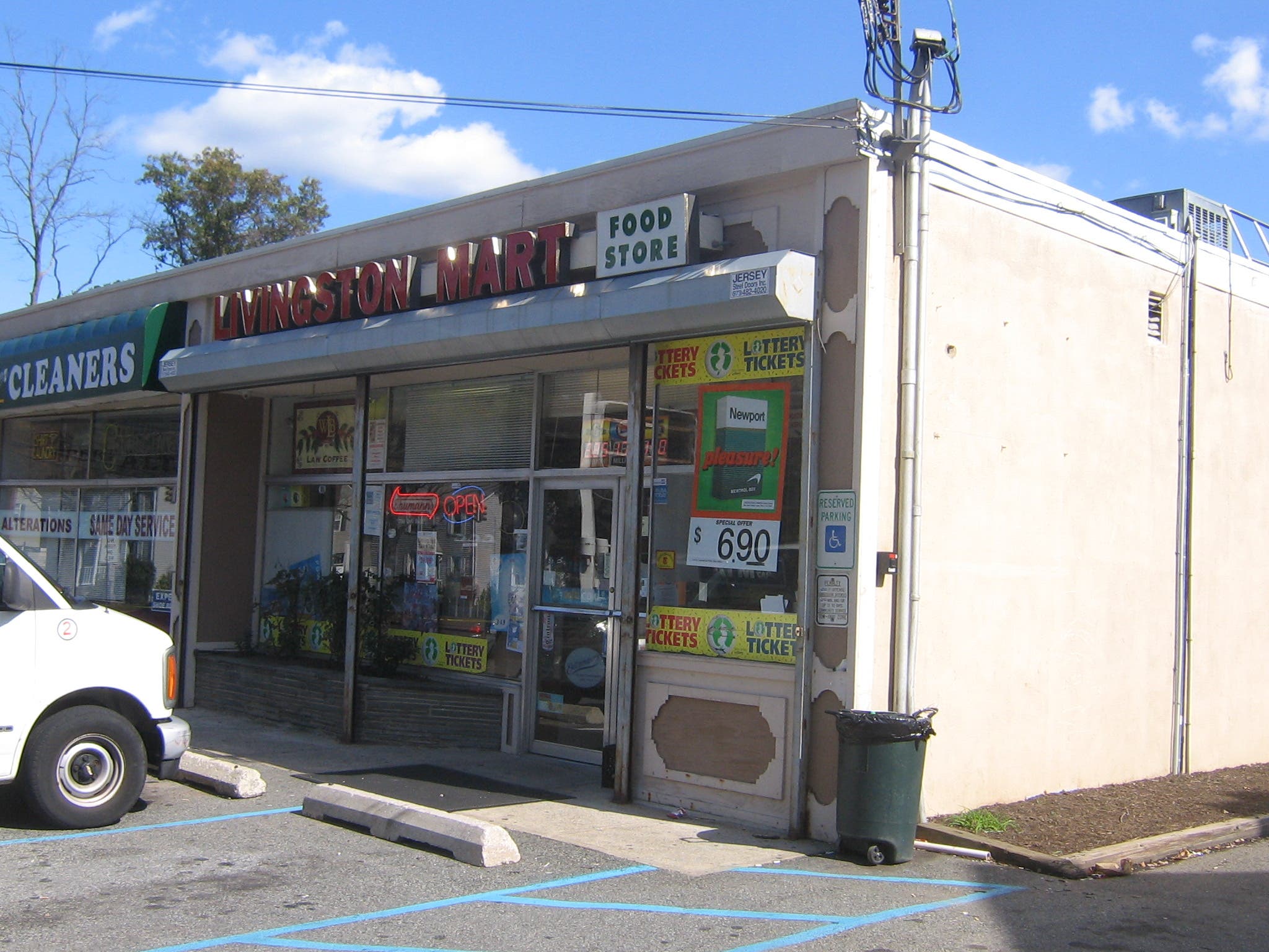 News small post card thumbnail