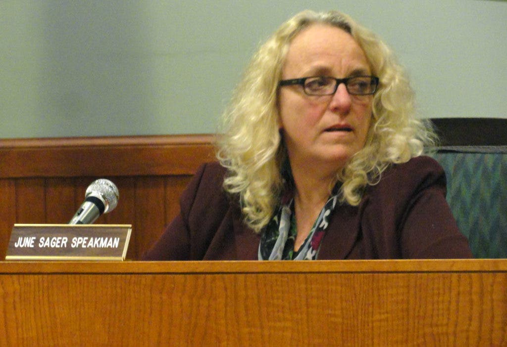 Town Council to Meet on Tuesday Barrington, RI Patch