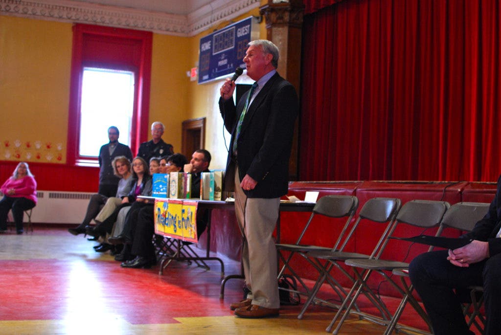 News small post card thumbnail