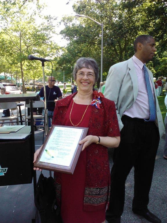 News small post card thumbnail