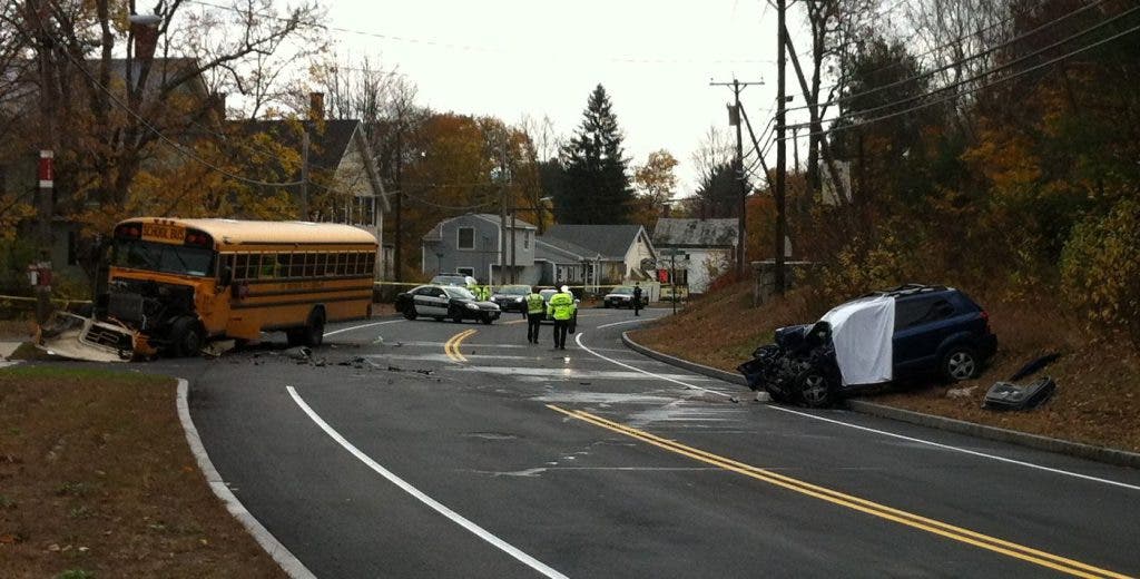 DEADLY NH 48 ACCIDENT 10 BURNT ALIVE AS LUXURY SLEEPER BUS CATCHES visual data 6