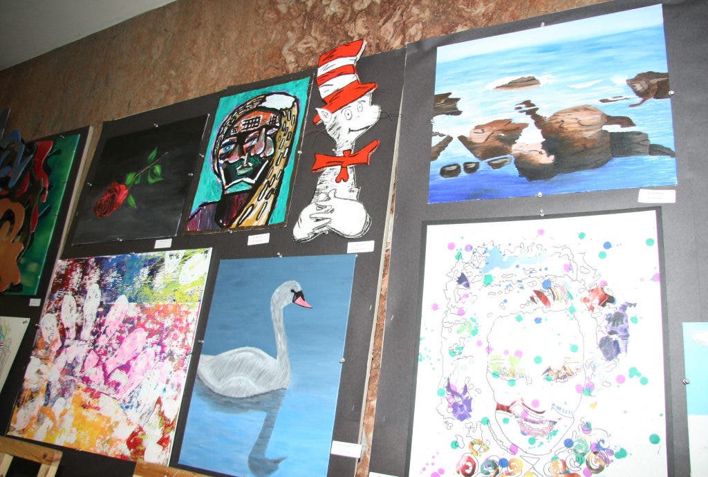 News small post card thumbnail