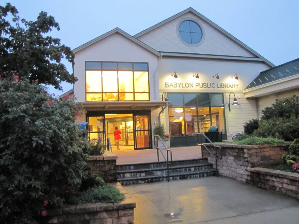 Babylon Library NOV. 20-21 Friends of the Babylon Library Book Sale | Babylon Village ...