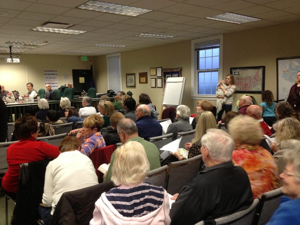 News small post card thumbnail