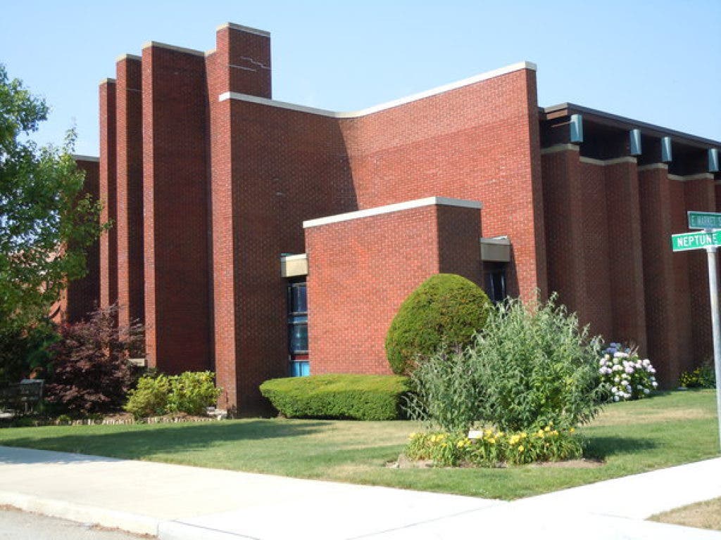 News small post card thumbnail