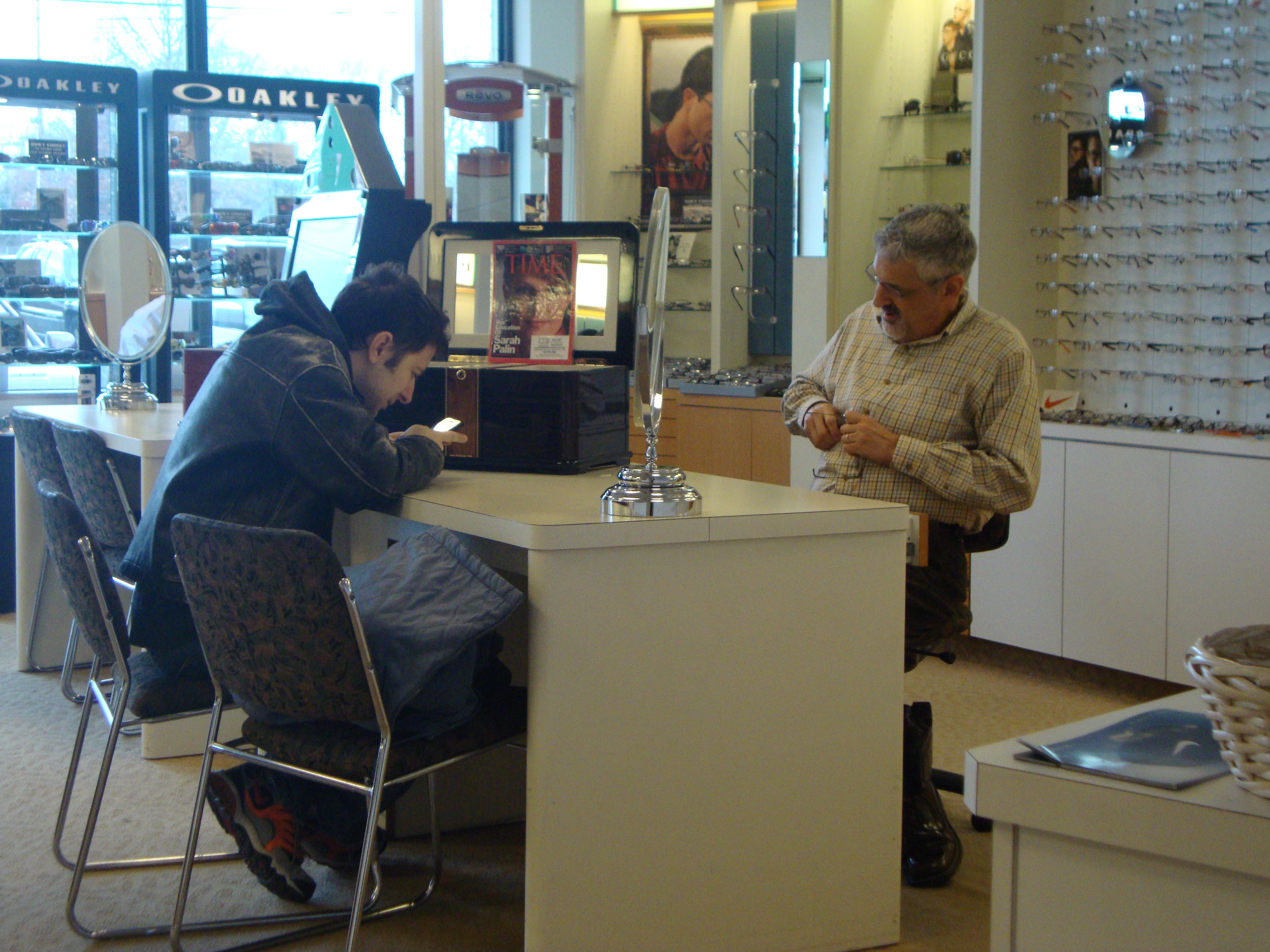 News small post card thumbnail