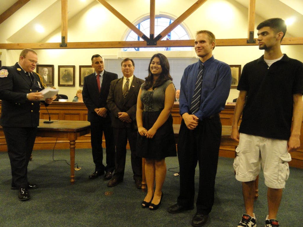 News small post card thumbnail