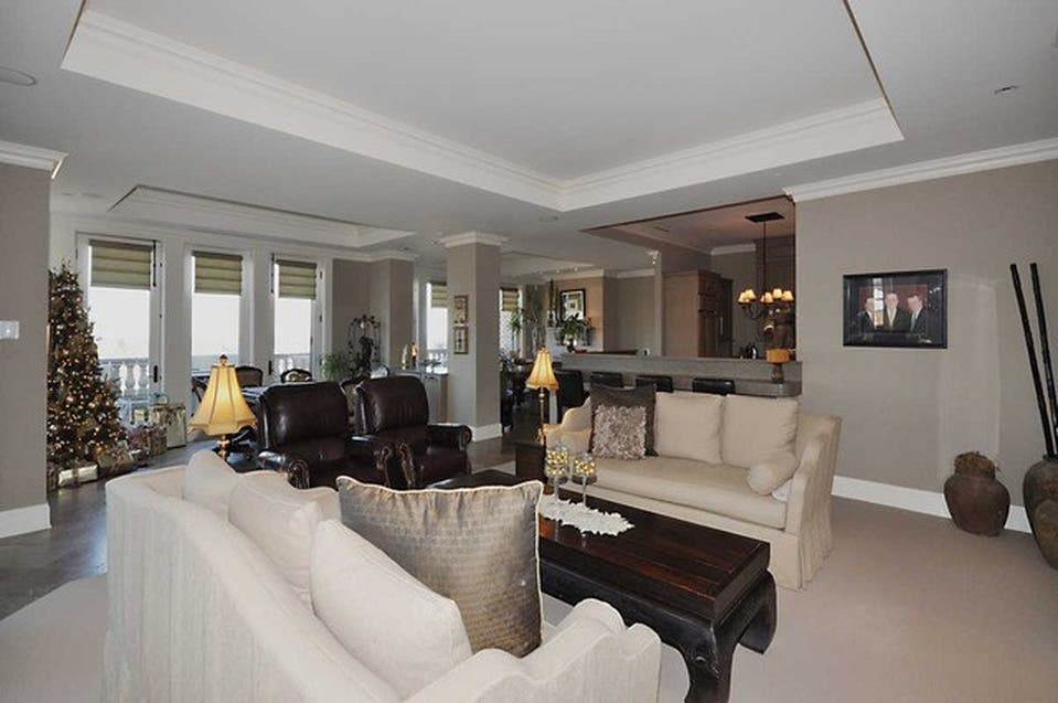 Luxury Penthouse Has Heated Floors, Temperature-Controlled Wine Room ...