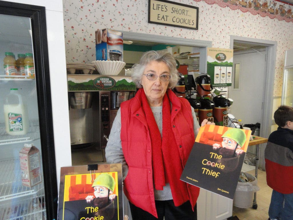 News small post card thumbnail